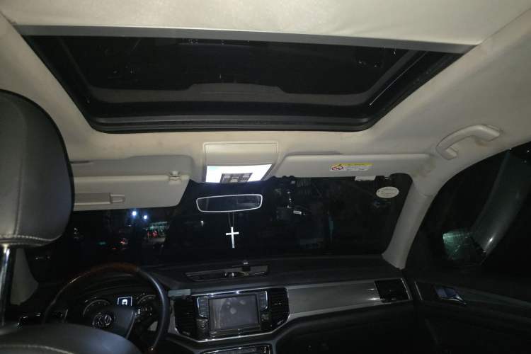 Used Volkswagen Teramont 2017 330TSI Two-Wheel-Drive Luxury Edition Headliner