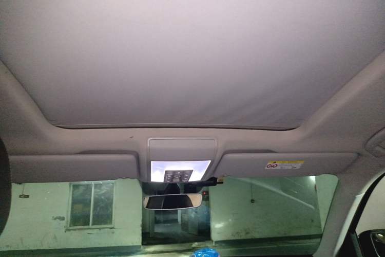Used Volkswagen Teramont 2017 330TSI Two-Wheel-Drive Luxury Edition Headliner