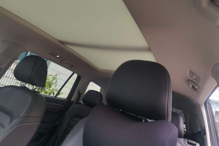 Used Volkswagen Teramont 2017 380TSI Four-Wheel Drive Luxury Edition Headliner