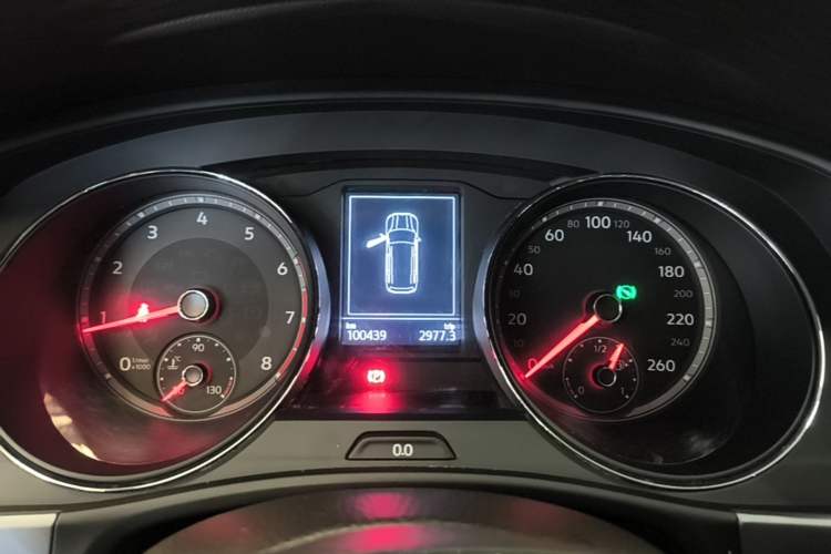 Used Volkswagen Teramont 2017 530 V6 Four-Wheel Drive Luxury Edition Instrument Cluster