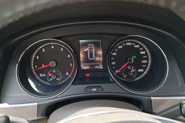 Used Volkswagen Teramont 2017 330TSI Two-Wheel-Drive Luxury Edition Instrument Cluster