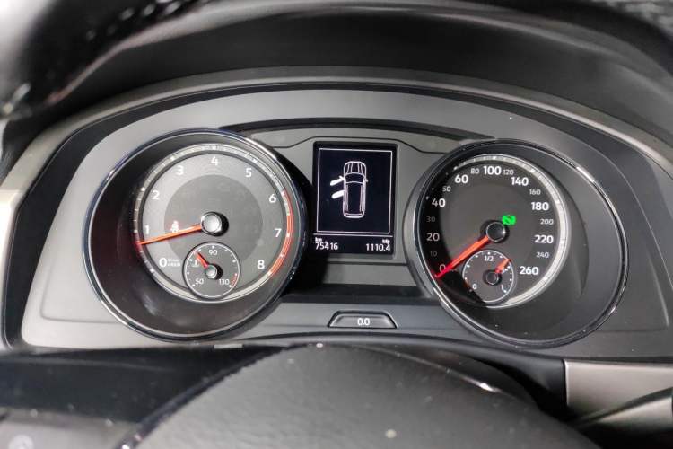 Used Volkswagen Teramont 2017 380TSI Four-Wheel Drive Luxury Edition Instrument Cluster