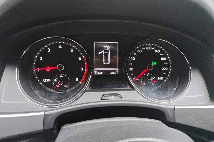 Used Volkswagen Teramont 2017 380TSI Four-Wheel Drive Comfort Edition Instrument Cluster