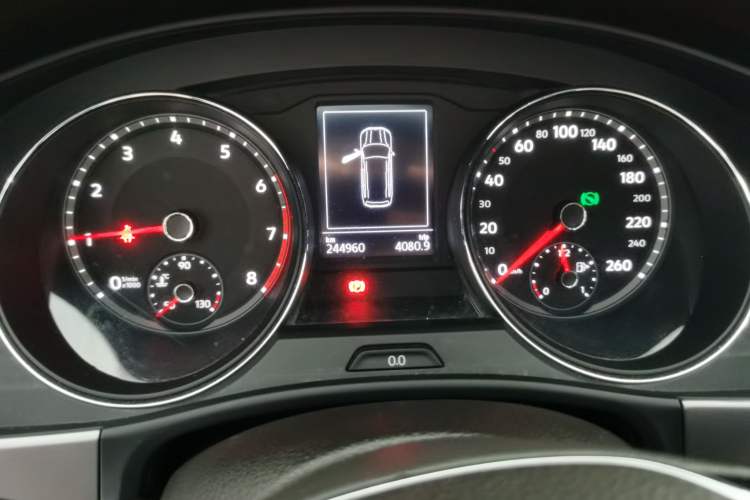 Used Volkswagen Teramont 2017 380TSI Four-Wheel Drive Luxury Edition Instrument Cluster