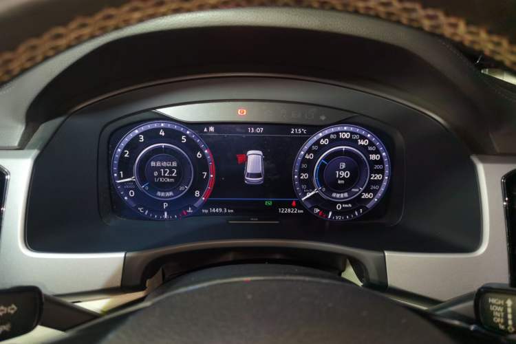 Used Volkswagen Teramont 2017 330TSI Two-Wheel-Drive Flagship Edition Instrument Cluster