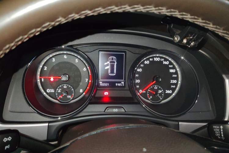 Used Volkswagen Teramont 2017 330TSI Two-Wheel-Drive Luxury Edition Instrument Cluster