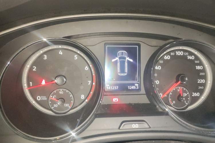 Used Volkswagen Teramont 2017 380TSI Four-Wheel Drive Comfort Edition Instrument Cluster