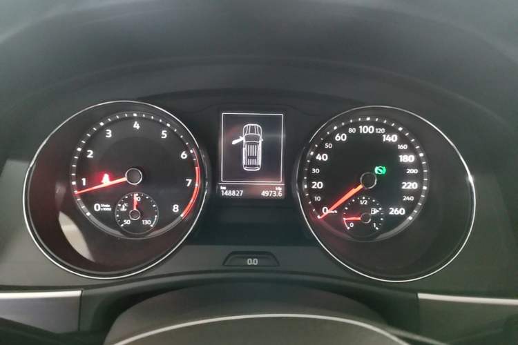 Used Volkswagen Teramont 2017 330TSI Two-Wheel-Drive Comfort Edition Instrument Cluster