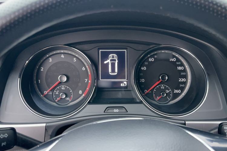 Used Volkswagen Teramont 2017 380TSI Four-Wheel Drive Comfort Edition Instrument Cluster