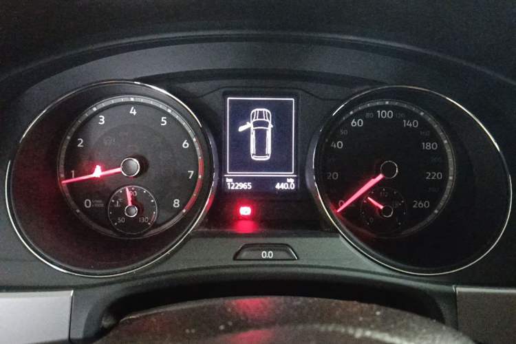 Used Volkswagen Teramont 2017 380TSI Four-Wheel Drive Luxury Edition Instrument Cluster