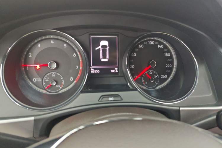 Used Volkswagen Teramont 2017 330TSI Two-Wheel-Drive Luxury Edition Instrument Cluster