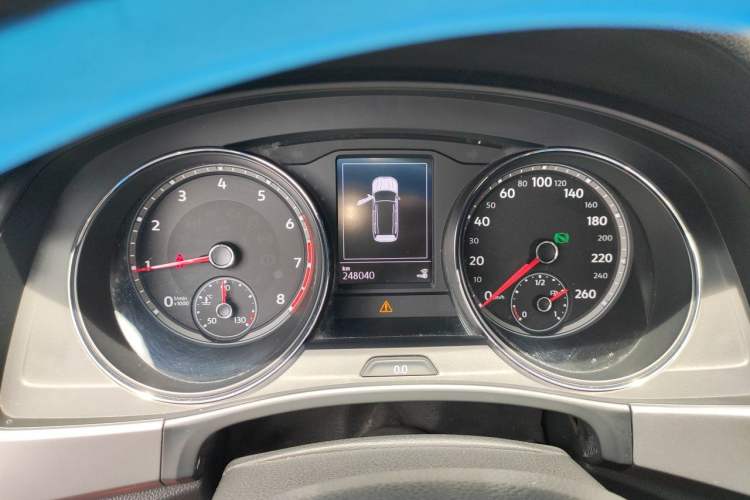 Used Volkswagen Teramont 2017 330TSI Two-Wheel-Drive Luxury Edition Instrument Cluster