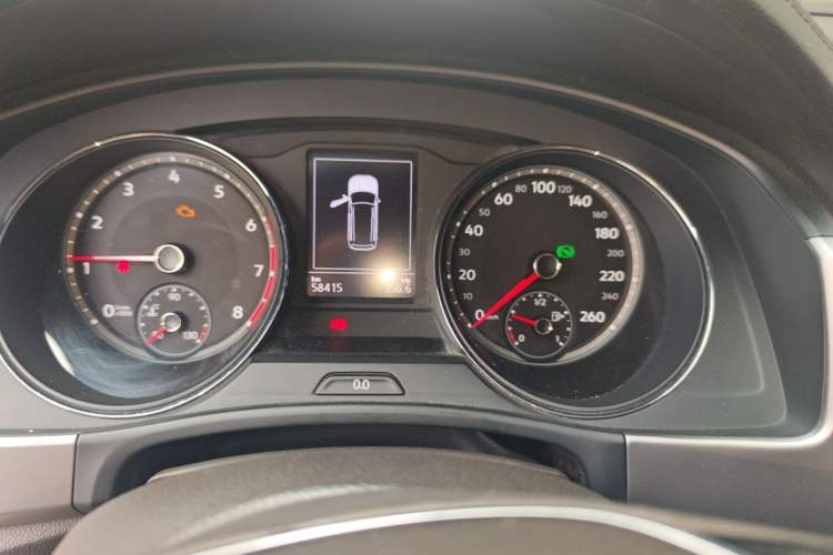 Used Volkswagen Teramont 2017 330TSI Two-Wheel-Drive Luxury Edition Instrument Cluster