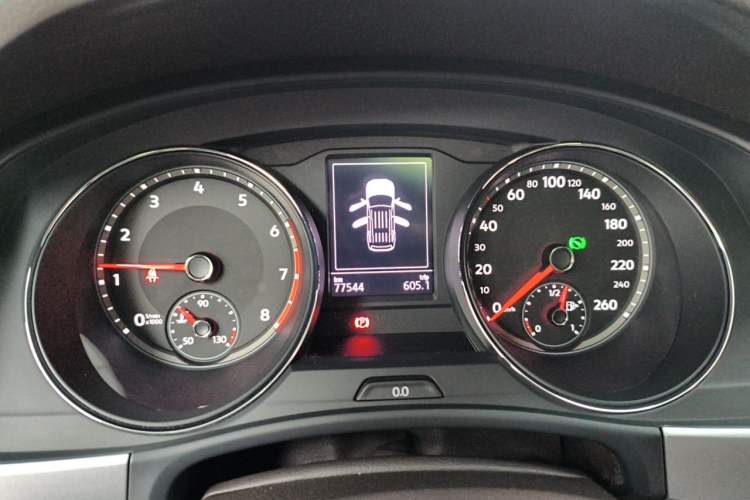 Used Volkswagen Teramont 2017 530 V6 Four-Wheel Drive Luxury Edition Instrument Cluster