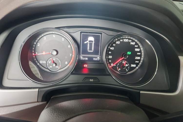 Used Volkswagen Teramont 2017 380TSI Four-Wheel Drive Luxury Edition Instrument Cluster