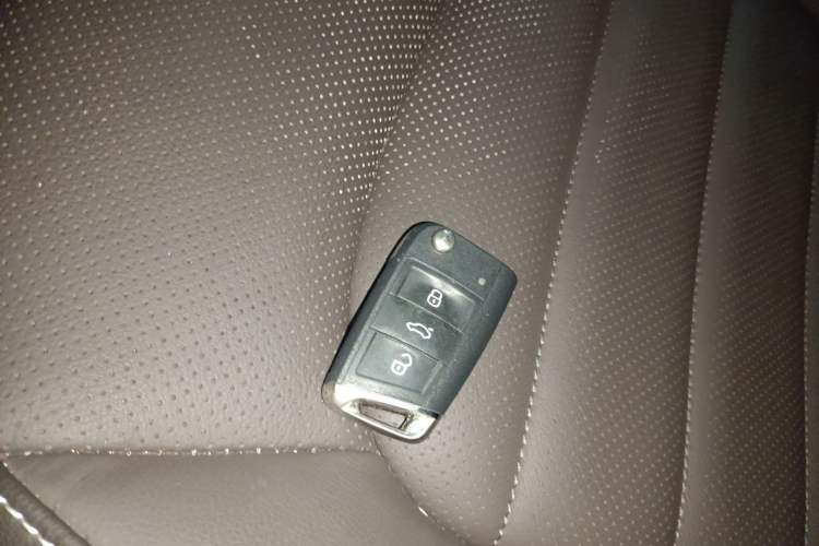 Used Volkswagen Teramont 2017 530 V6 Four-Wheel Drive Flagship Edition Interior 1