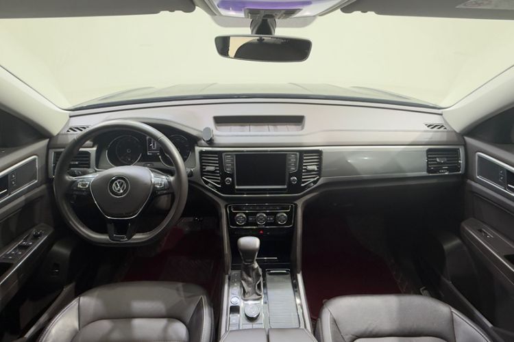Used Volkswagen Teramont 2017 530 V6 Four-Wheel Drive Luxury Edition Interior 1