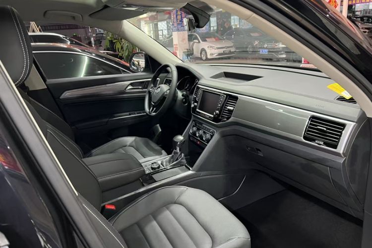Used Volkswagen Teramont 2017 380TSI Four-Wheel Drive Luxury Edition Interior 4