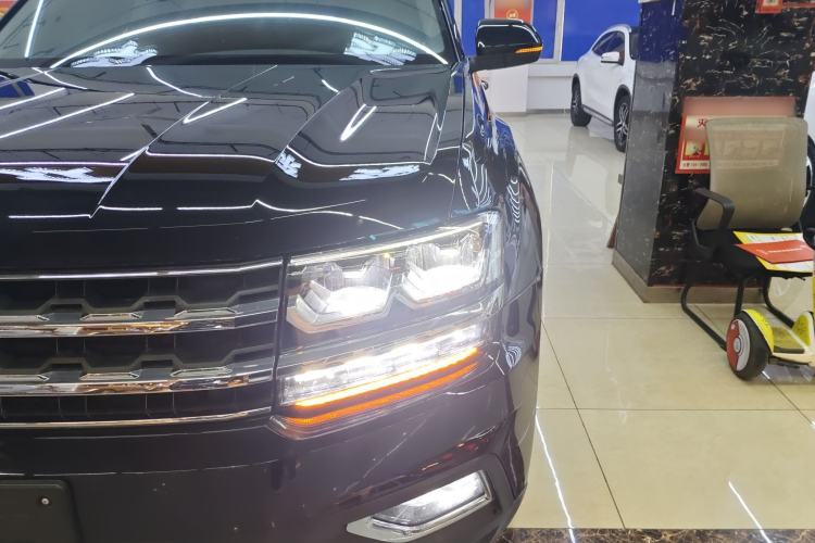 Used Volkswagen Teramont 2017 380TSI Four-Wheel Drive Luxury Edition Left Front Headlight