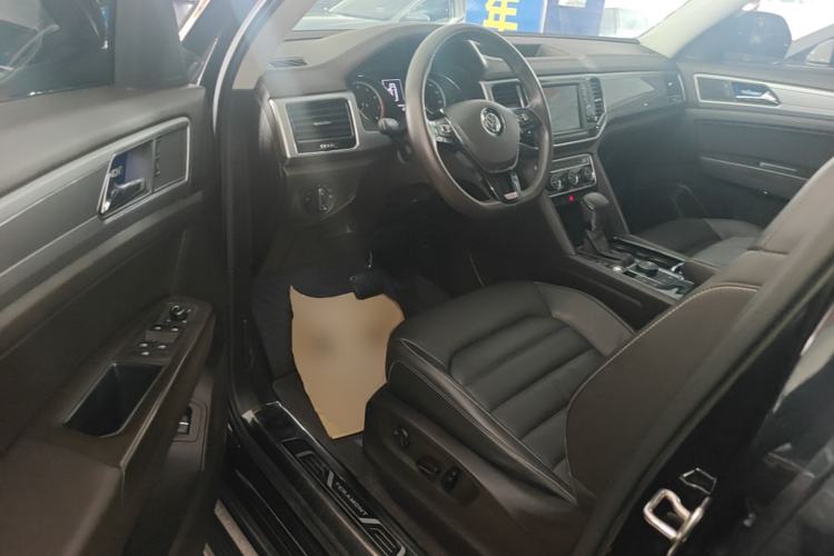 Used Volkswagen Teramont 2017 380TSI Four-Wheel Drive Luxury Edition Left Front Seat