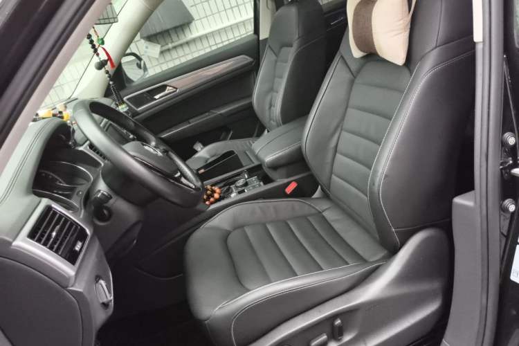Used Volkswagen Teramont 2017 380TSI Four-Wheel Drive Luxury Edition Left Front Seat