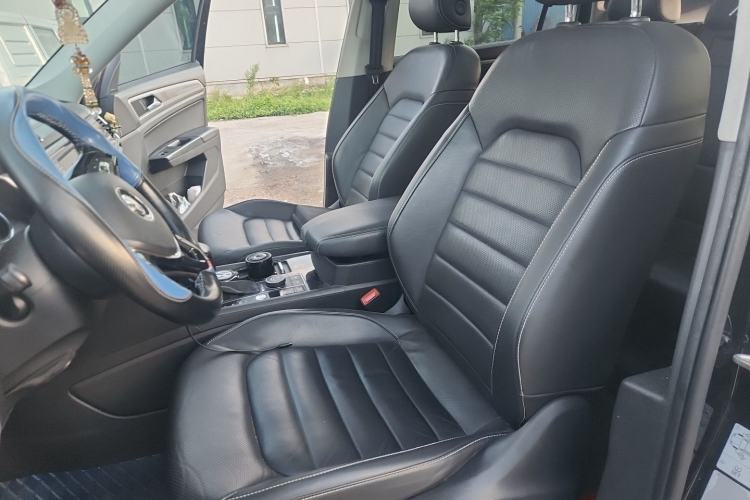 Used Volkswagen Teramont 2017 380TSI Four-Wheel Drive Luxury Edition Left Front Seat