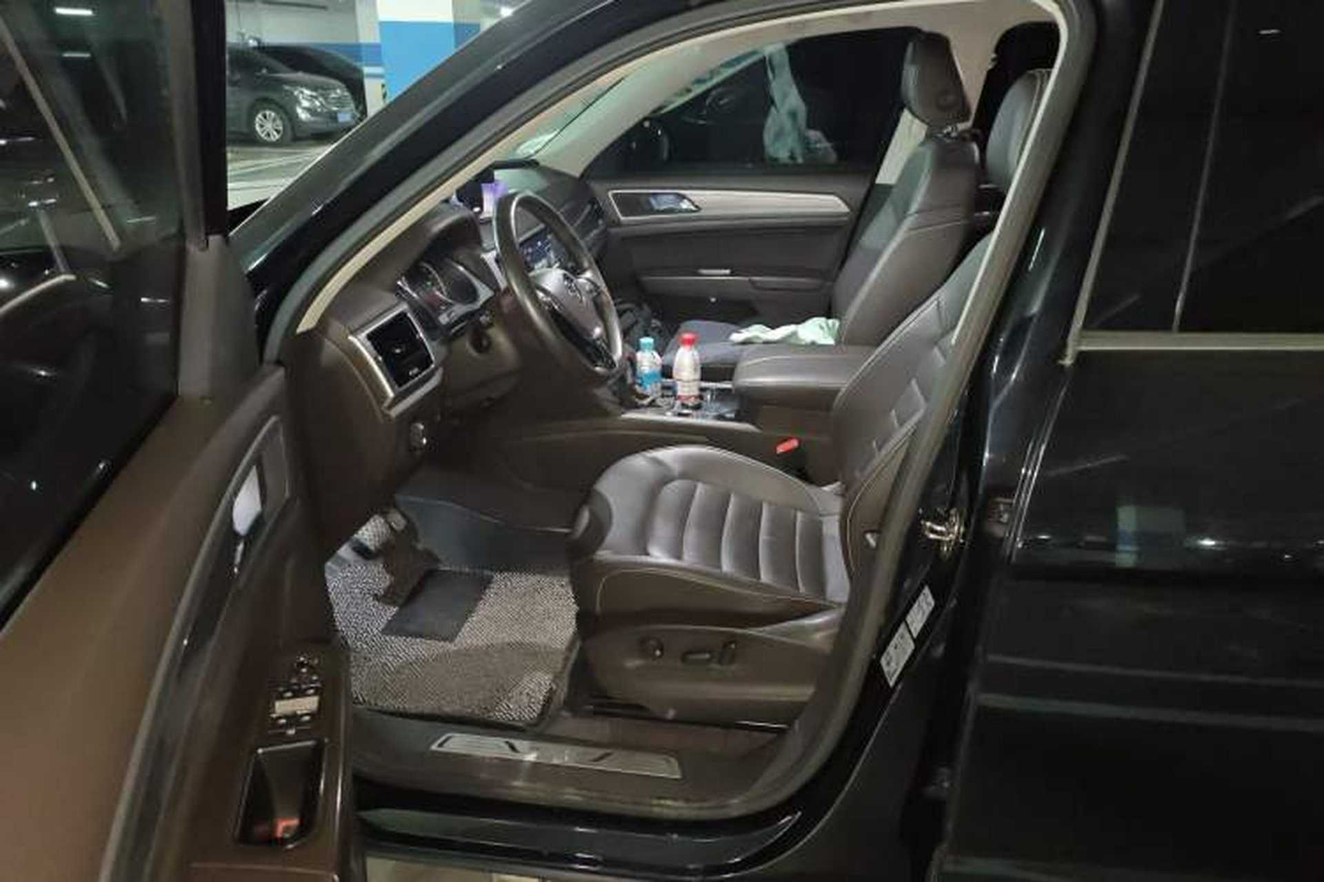 Used Volkswagen Teramont 2017 380TSI Four-Wheel Drive Luxury Edition Left Front Seat
