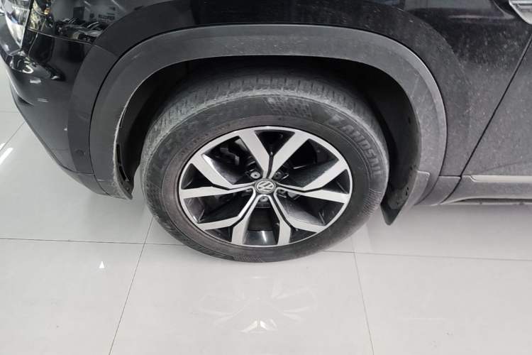 Used Volkswagen Teramont 2017 330TSI Two-Wheel-Drive Luxury Edition Left Front Wheel Hub