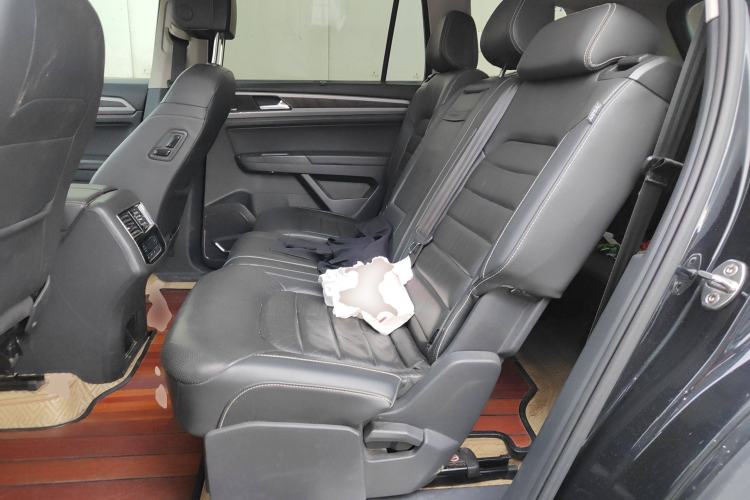 Used Volkswagen Teramont 2017 380TSI Four-Wheel Drive Flagship Edition Left Rear Seat