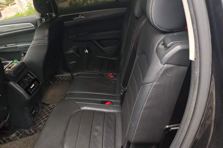 Used Volkswagen Teramont 2017 380TSI Four-Wheel Drive Luxury Edition Left Rear Seat
