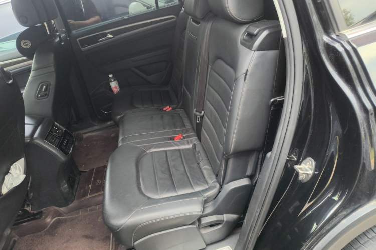 Used Volkswagen Teramont 2017 380TSI Four-Wheel Drive Flagship Edition Left Rear Seat
