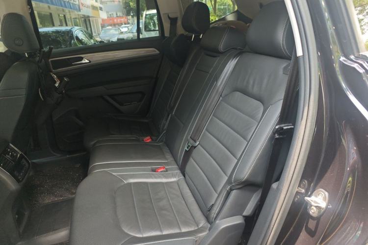 Used Volkswagen Teramont 2017 380TSI Four-Wheel Drive Luxury Edition Left Rear Seat