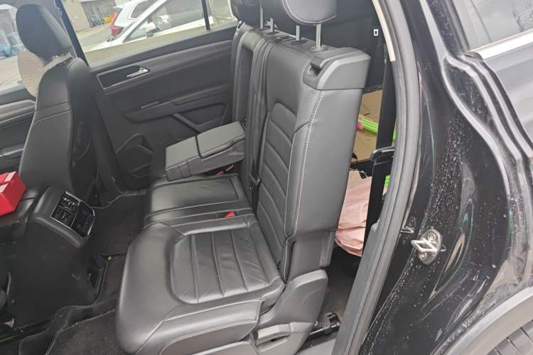 Used Volkswagen Teramont 2017 380TSI Four-Wheel Drive Luxury Edition Left Rear Seat