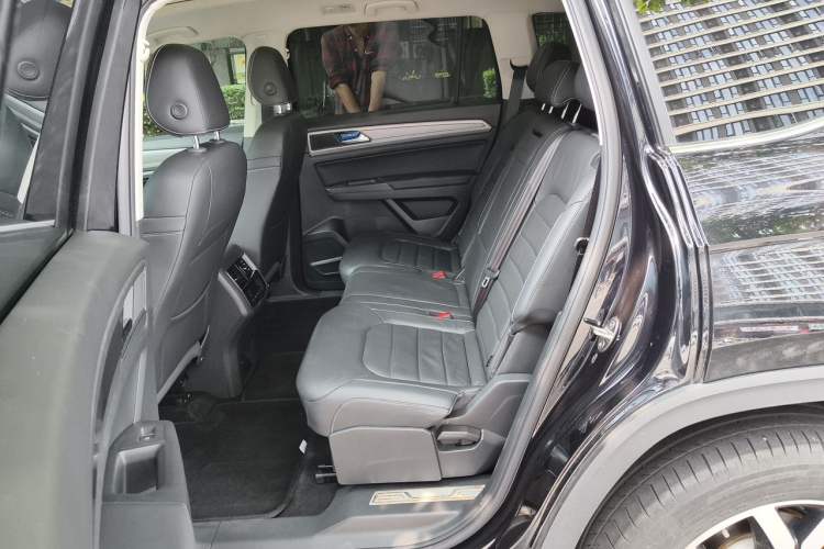 Used Volkswagen Teramont 2017 380TSI Four-Wheel Drive Luxury Edition Left Rear Seat
