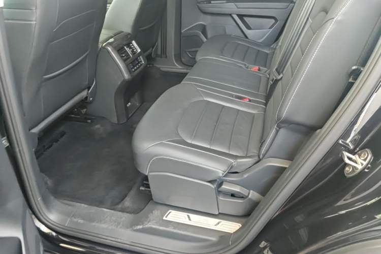 Used Volkswagen Teramont 2017 380TSI Four-Wheel Drive Luxury Edition Left Rear Seat