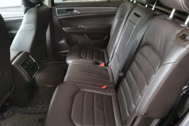 Used Volkswagen Teramont 2017 380TSI Four-Wheel Drive Luxury Edition Left Rear Seat