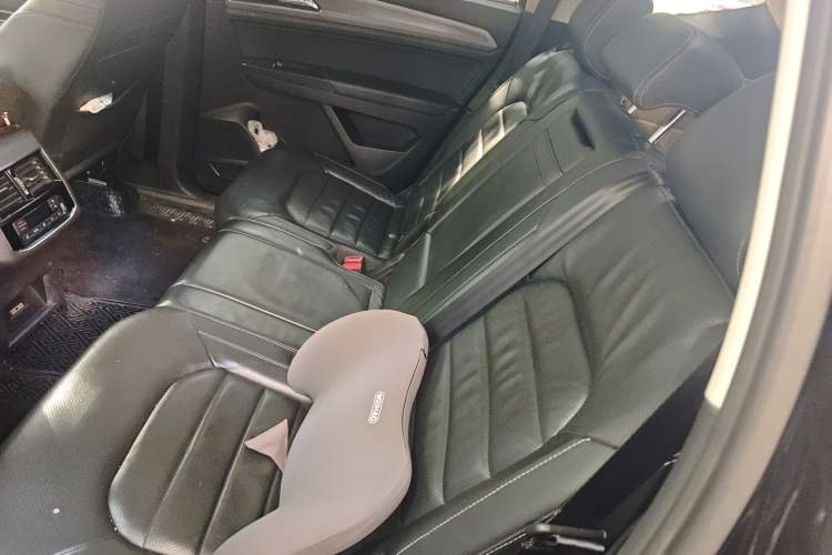 Used Volkswagen Teramont 2017 380TSI Four-Wheel Drive Luxury Edition Left Rear Seat