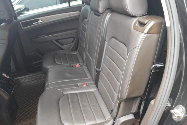 Used Volkswagen Teramont 2017 380TSI Four-Wheel Drive Luxury Edition Left Rear Seat
