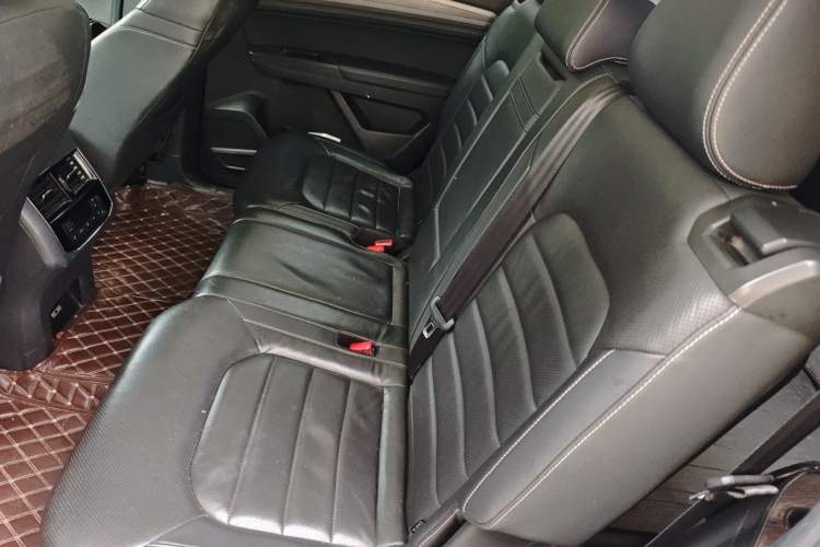 Used Volkswagen Teramont 2017 380TSI Four-Wheel Drive Luxury Edition Left Rear Seat