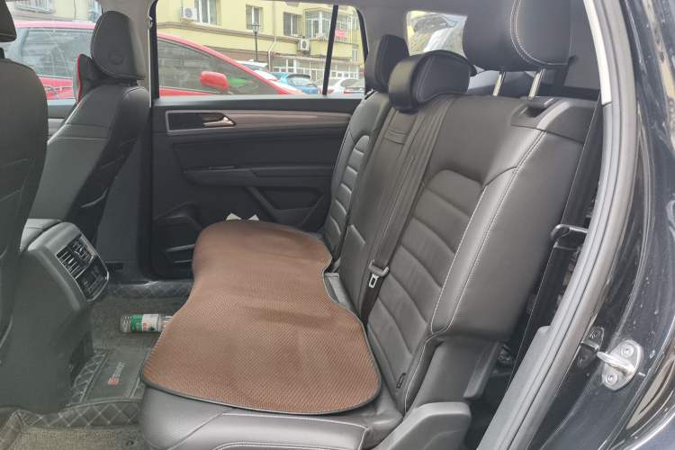 Used Volkswagen Teramont 2017 380TSI Four-Wheel Drive Luxury Edition Left Rear Seat