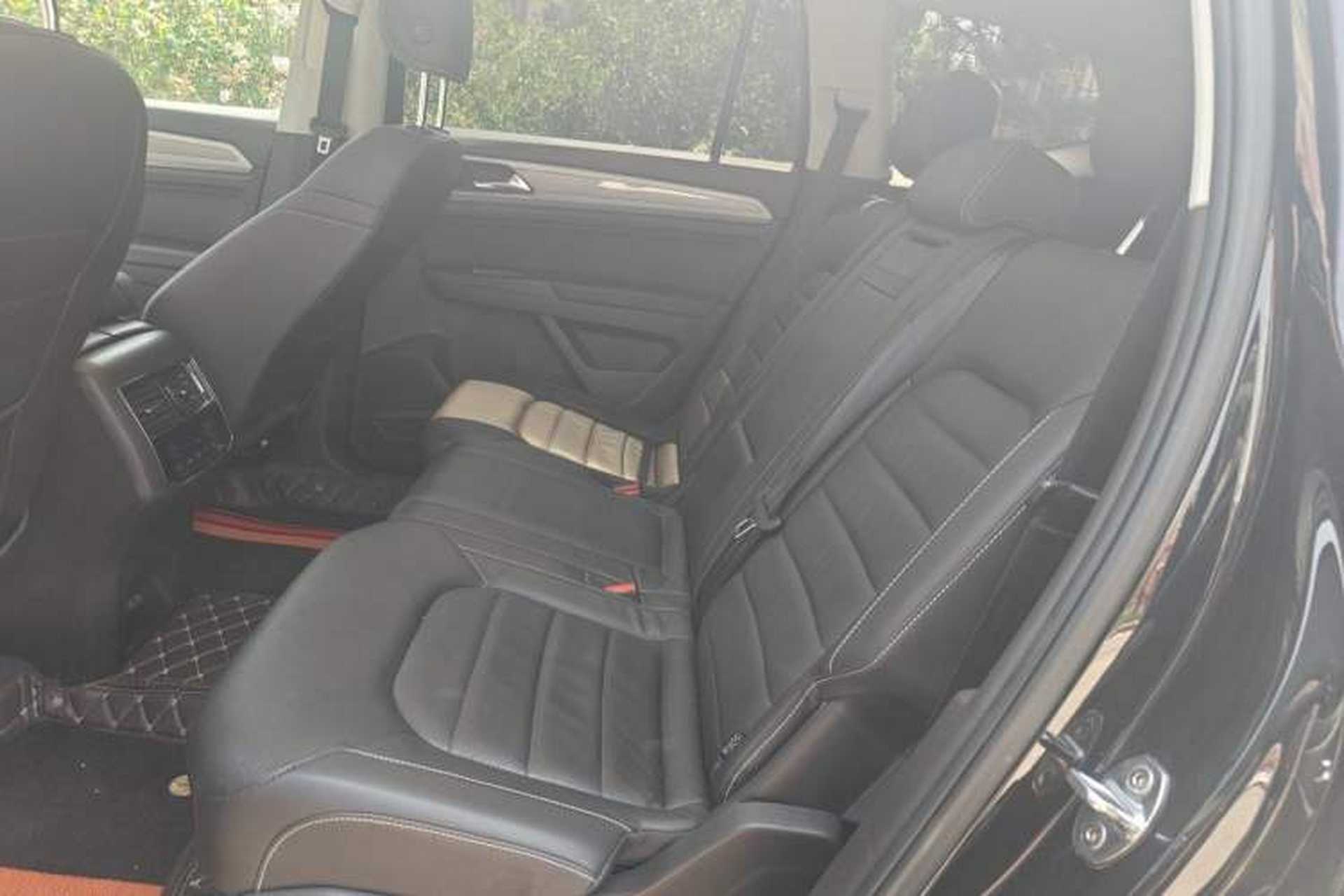 Used Volkswagen Teramont 2017 330TSI Two-Wheel-Drive Luxury Edition Left Rear Seat