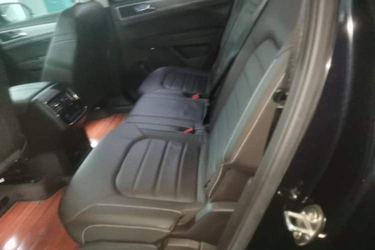 Used Volkswagen Teramont 2017 380TSI Four-Wheel Drive Luxury Edition Left Rear Seat