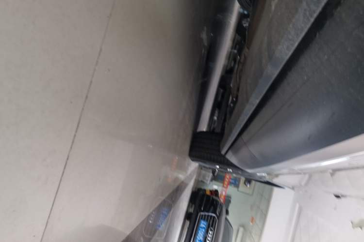 Used Volkswagen Teramont 2017 380TSI Four-Wheel Drive Luxury Edition Left Side Sill