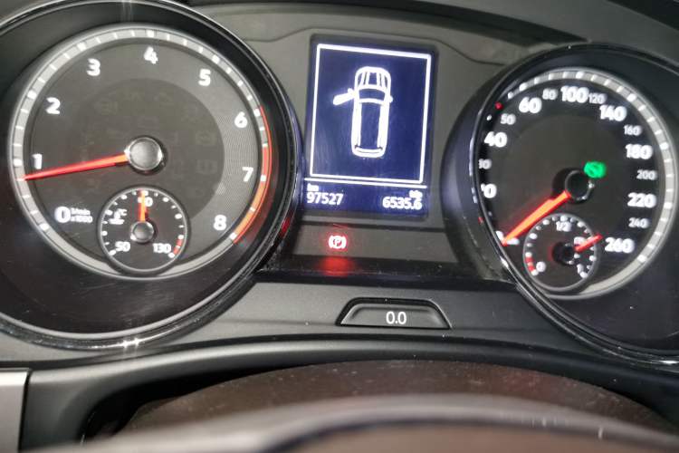 Used Volkswagen Teramont 2017 380TSI Four-Wheel Drive Luxury Edition Odometer Close Up