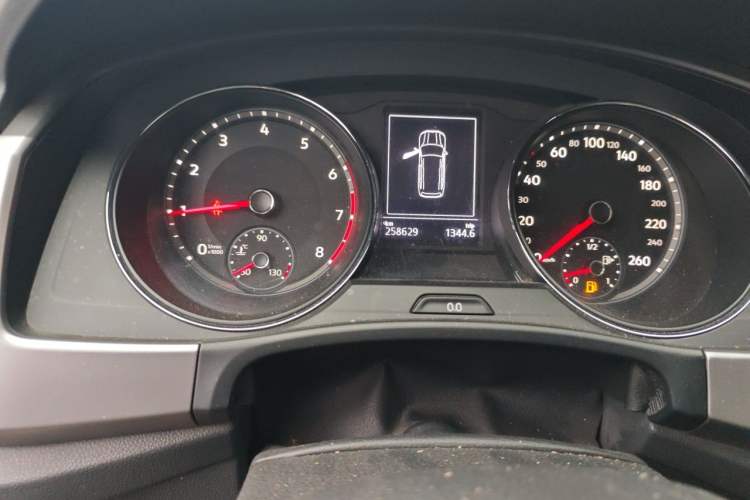 Used Volkswagen Teramont 2017 380TSI Four-Wheel Drive Luxury Edition Odometer Close Up