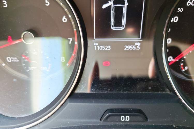 Used Volkswagen Teramont 2017 330TSI Two-Wheel-Drive Luxury Edition Odometer Close Up