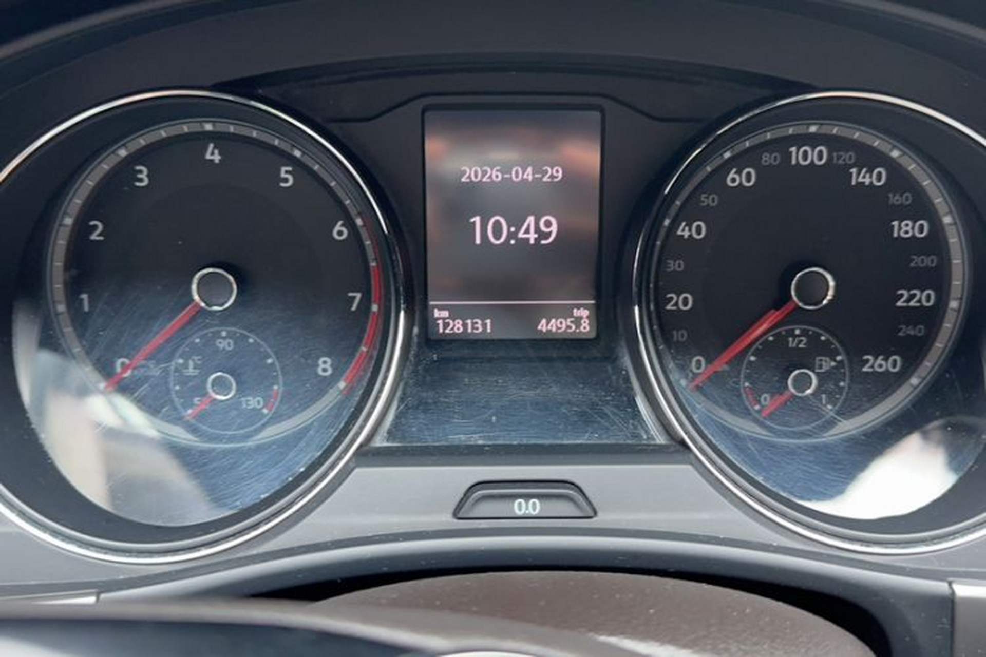 Used Volkswagen Teramont 2017 330TSI Two-Wheel-Drive Luxury Edition Odometer Close Up