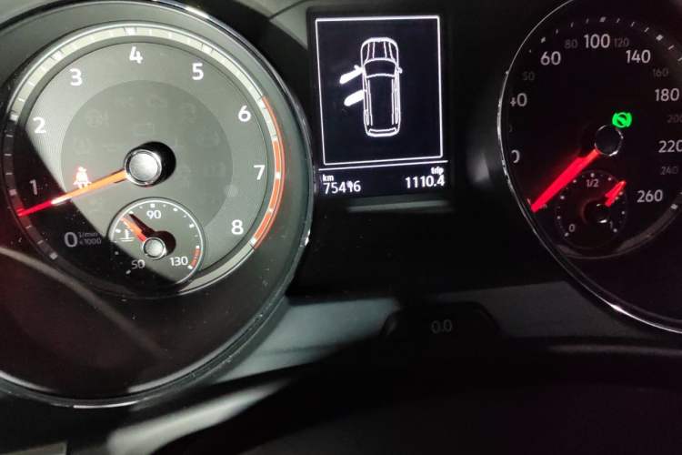 Used Volkswagen Teramont 2017 380TSI Four-Wheel Drive Luxury Edition Odometer Close Up