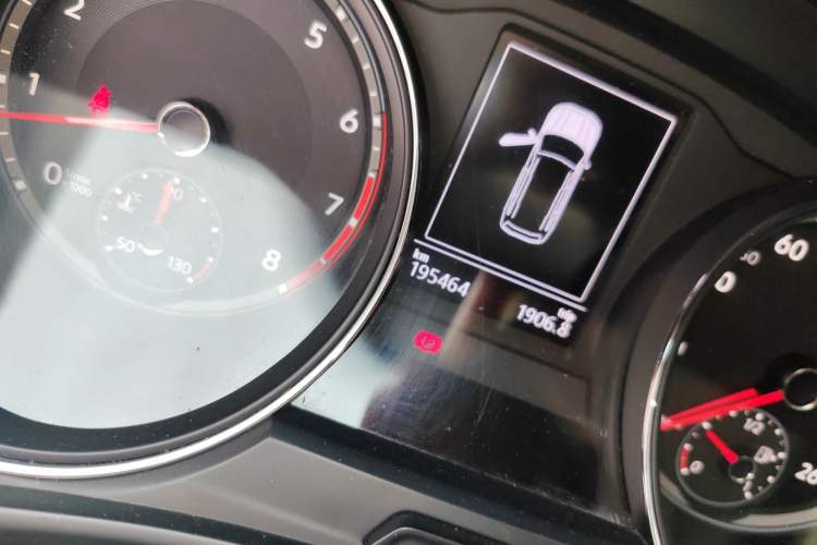 Used Volkswagen Teramont 2017 380TSI Four-Wheel Drive Luxury Edition Odometer Close Up