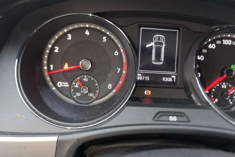 Used Volkswagen Teramont 2017 330TSI Two-Wheel-Drive Luxury Edition Odometer Close Up